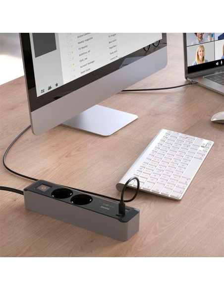Hama 65W USB-C Power Strip | 2 AC Sockets + 3 USB - TiendaCPU