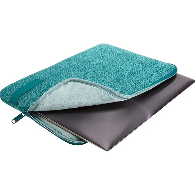 Funda Case Logic Reflect 13,3" Everglade | Espuma Memoria - TiendaCPU