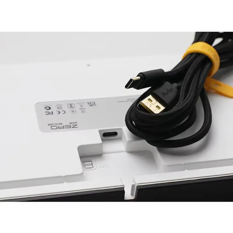 Comprar Ducky Zero 6108 100% Classic Black RGB Tri-Mode Connect MX2A-S
